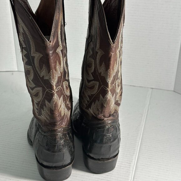 Disney Christmas 2025 Lil Rin Rin Plush Badge Red New